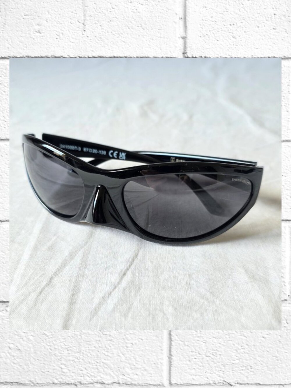NWT! Sheen Kelly Polarized Sports Sunglasses with Eagle-Beak Nose & Storage Case